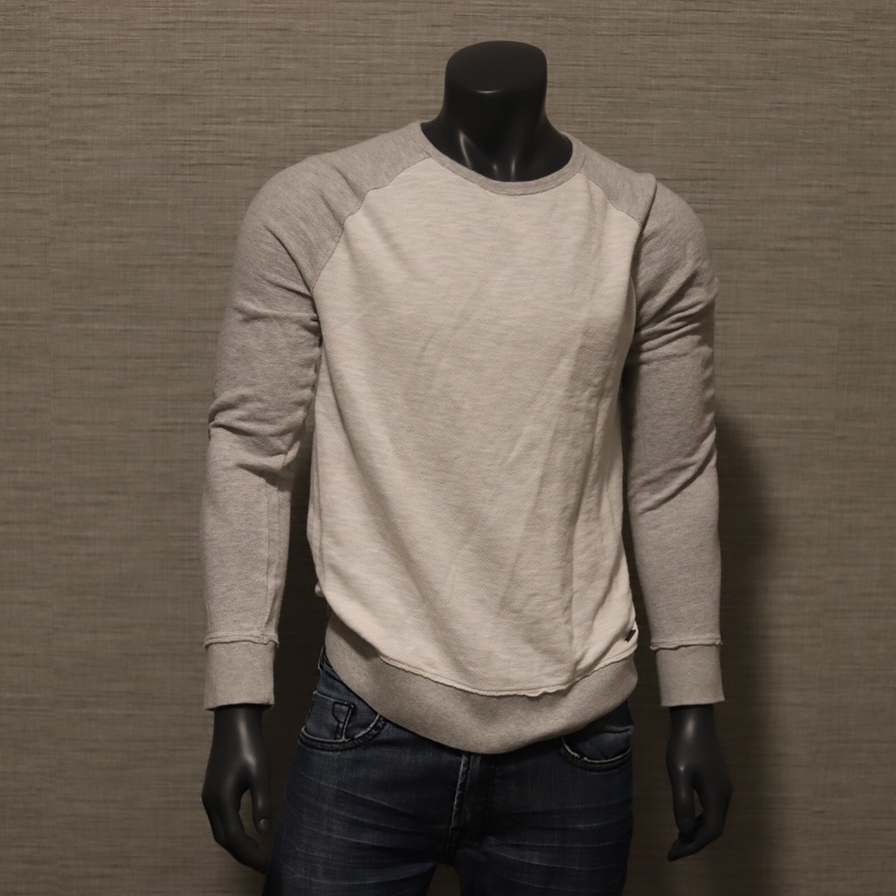 Express long sleeve